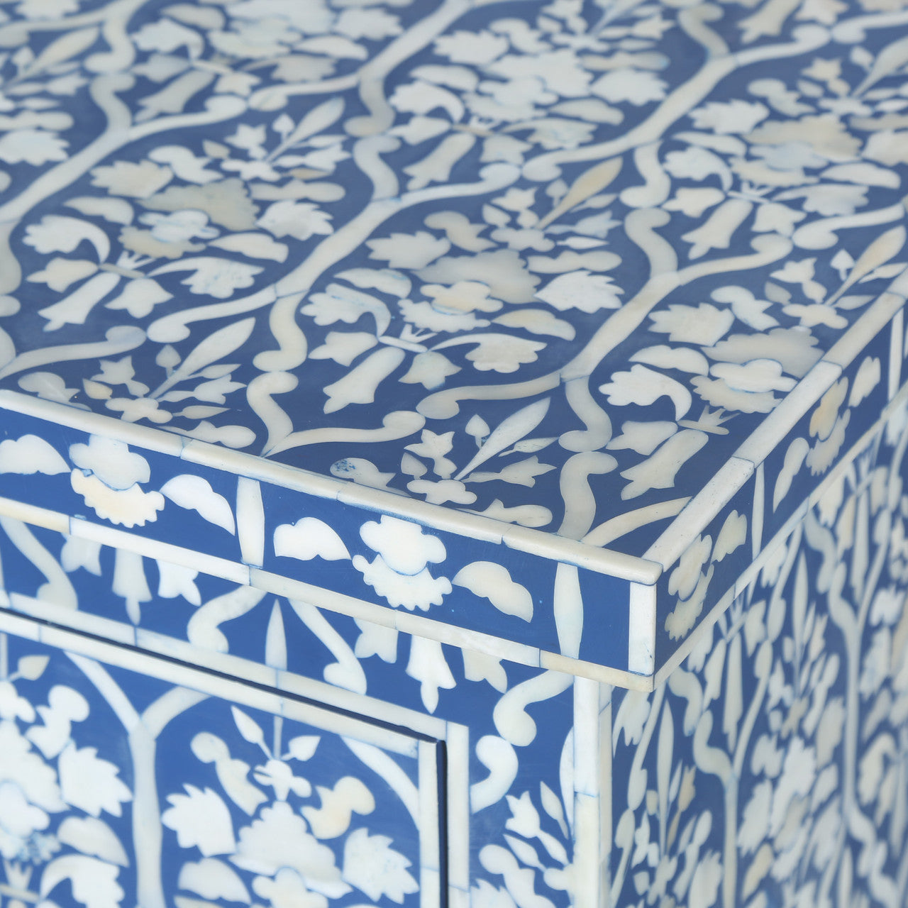 Bone Inlay 7 Drawer Chest in Ogee/Denim