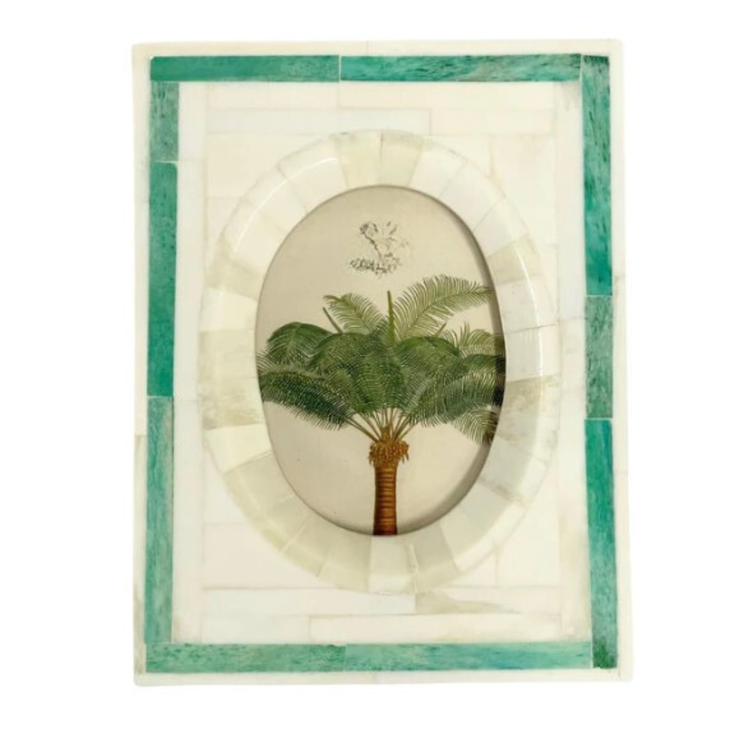 Bone Photo Frame : Green Trim