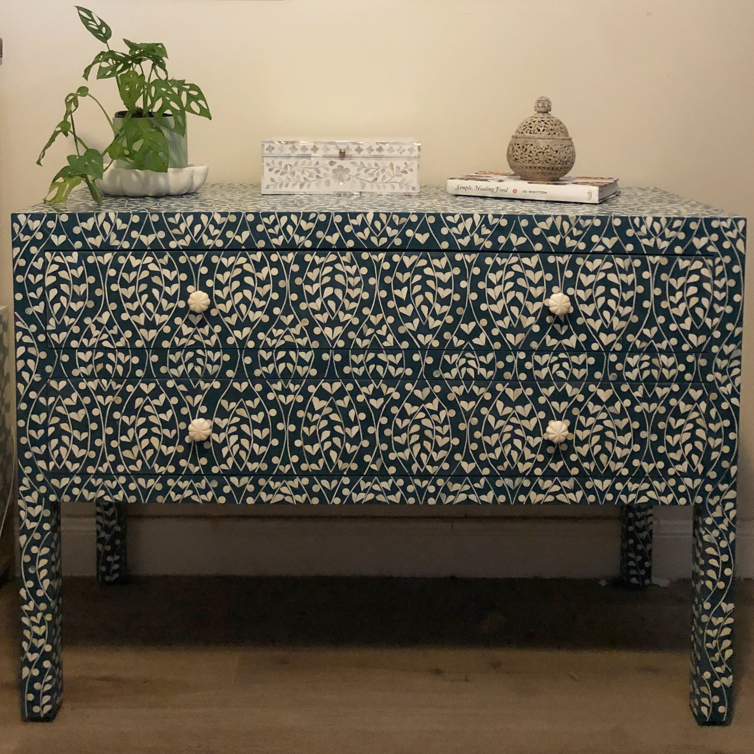Bone Inlay 2 Drawer Chest : Hearts : Teal