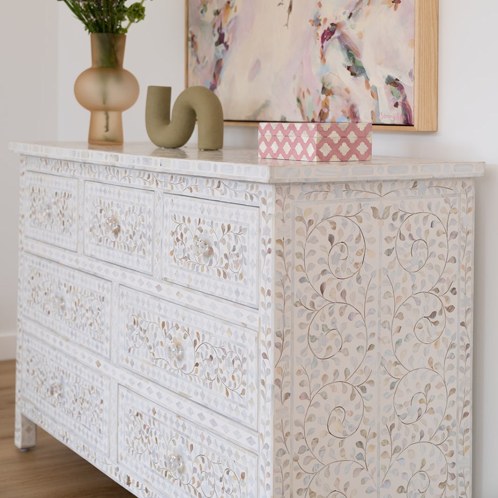 Mother of Pearl Inlay 7 Drawer Chest : Floral : White