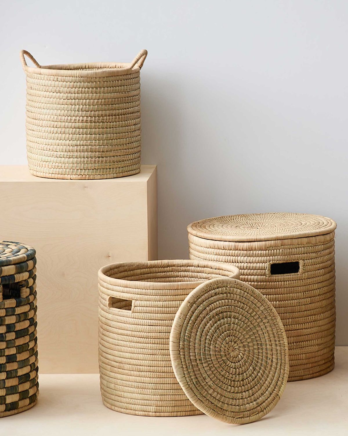 Artisan Ilala Palm Table/Basket