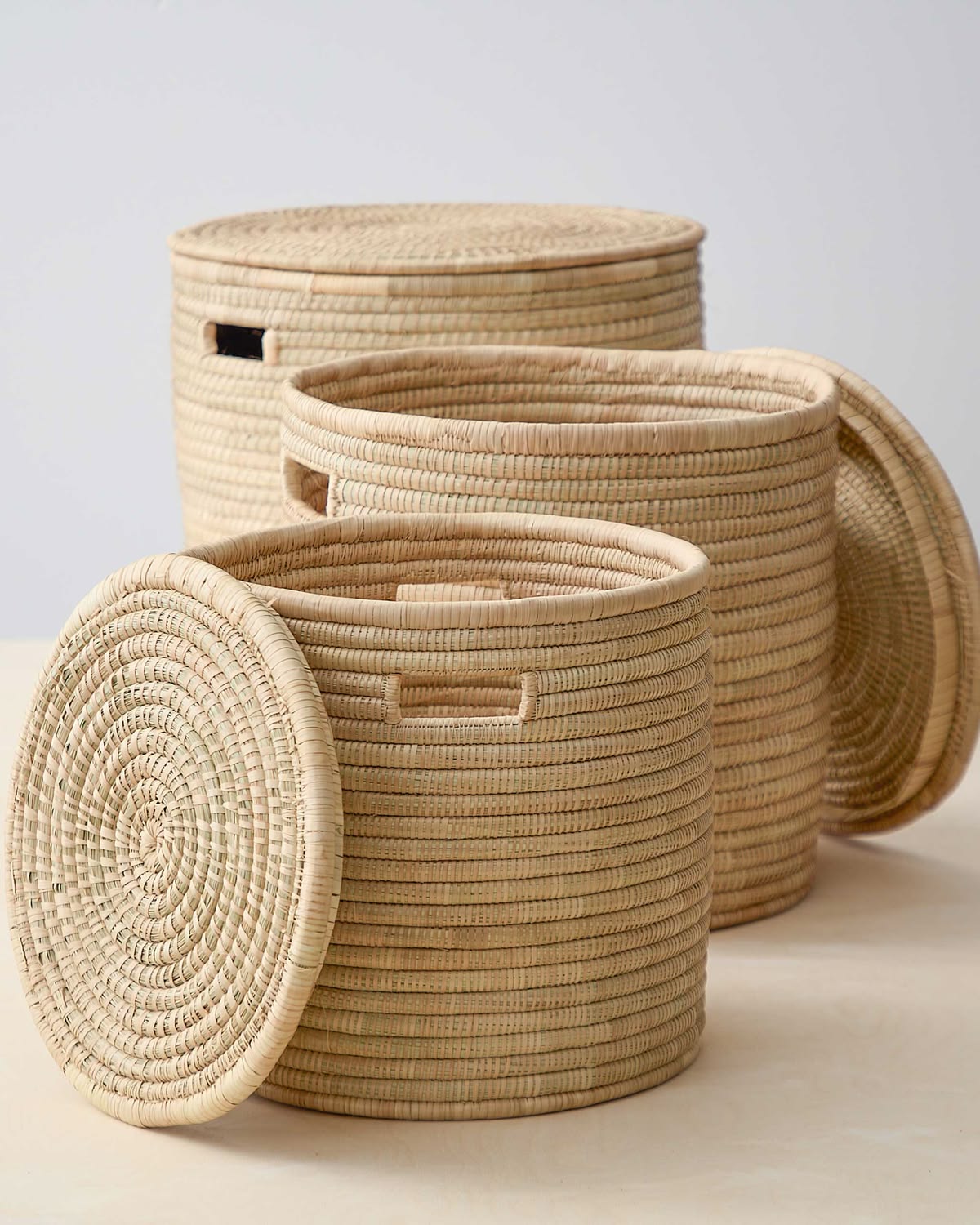Artisan Ilala Palm Table/Basket