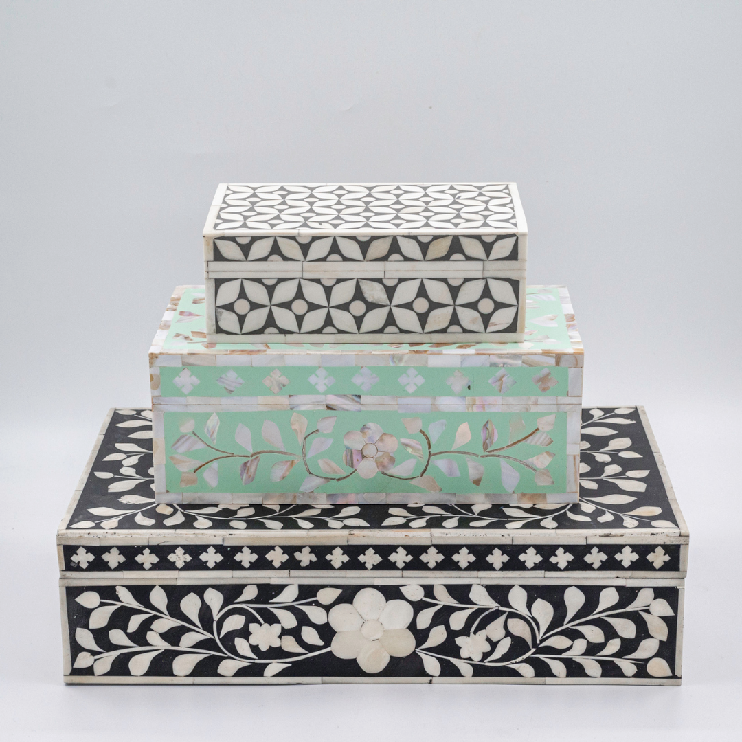 Bone Inlay Small Gift Box : Starburst : Dark Grey