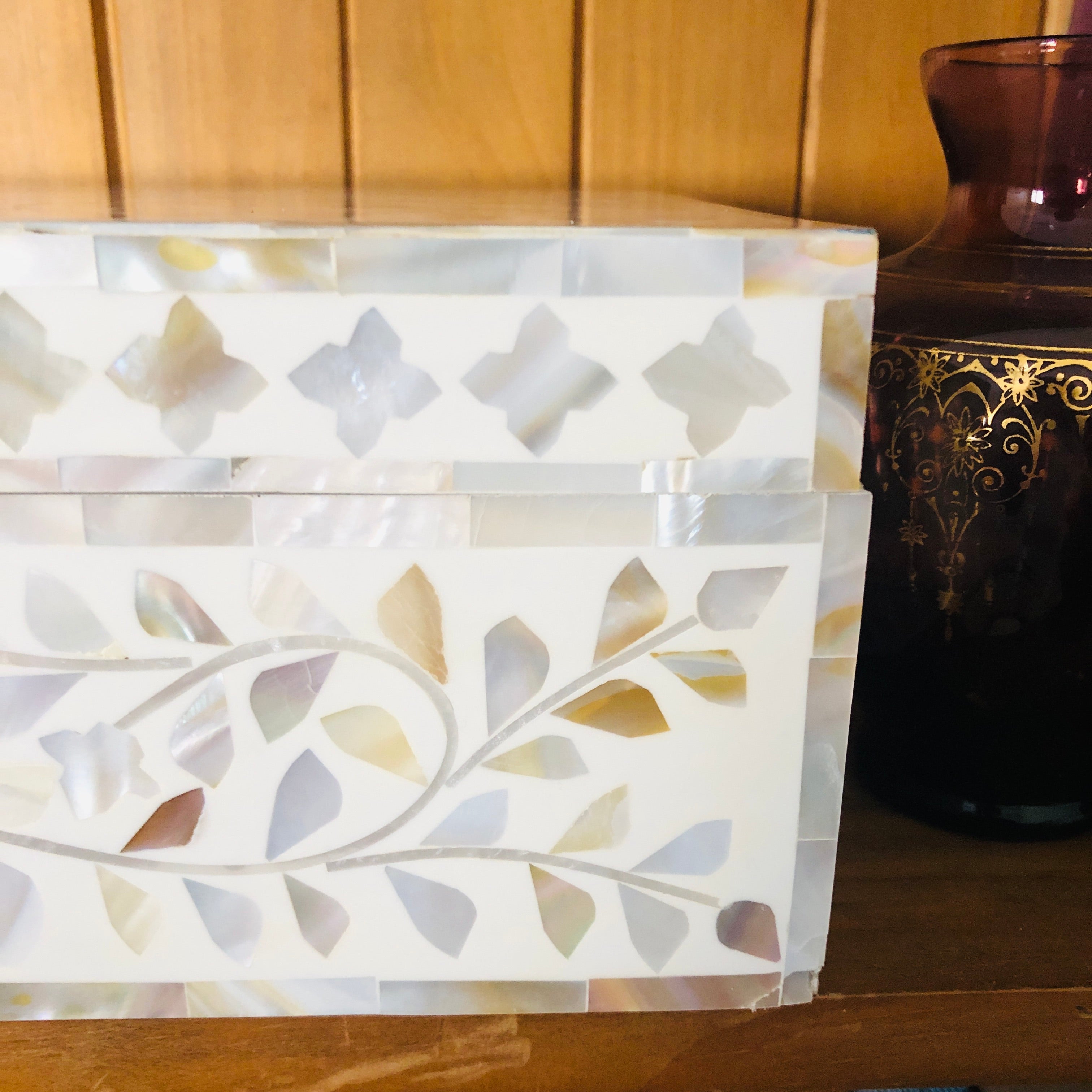 Mother of Pearl Inlay Box : Floral : White (Imperfect)
