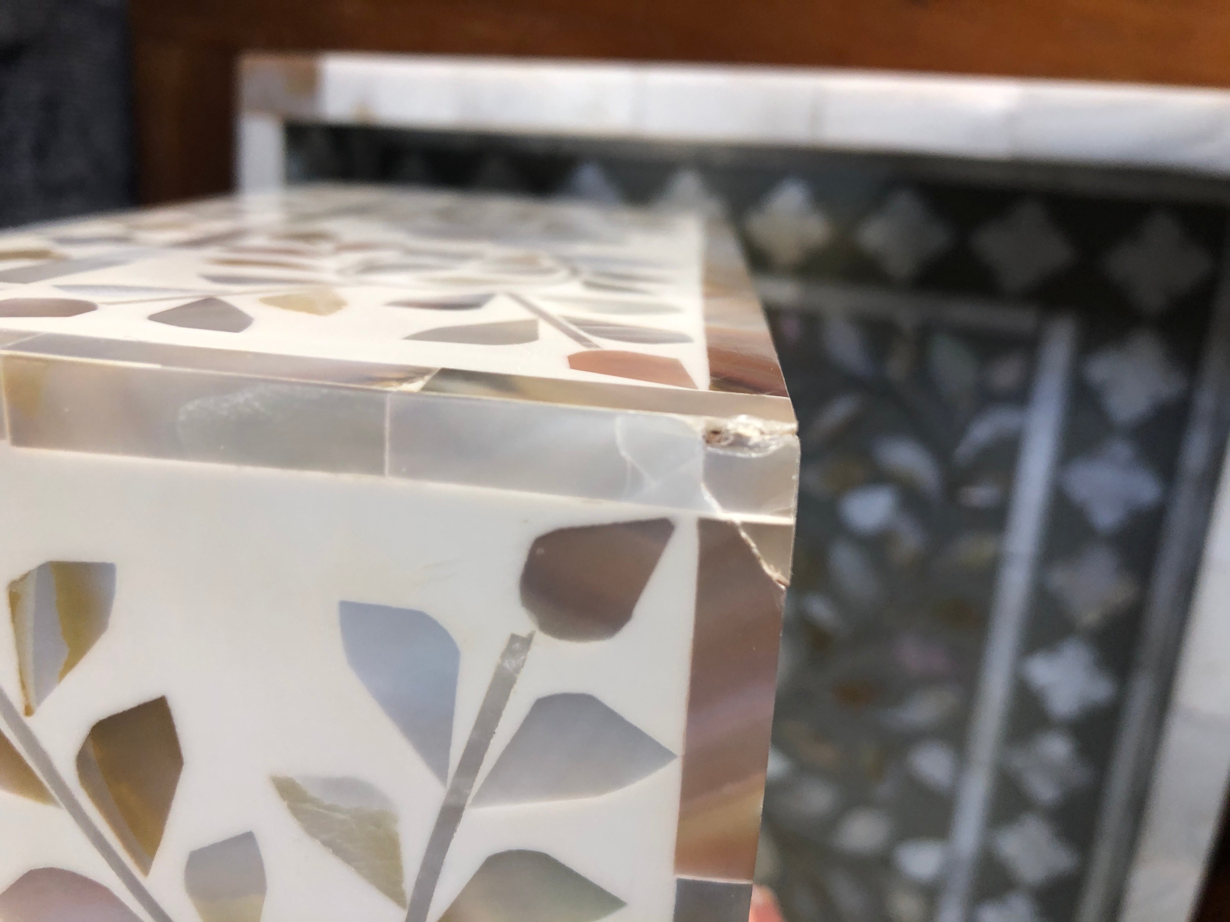 Mother of Pearl Inlay Box : Floral : White (Imperfect)