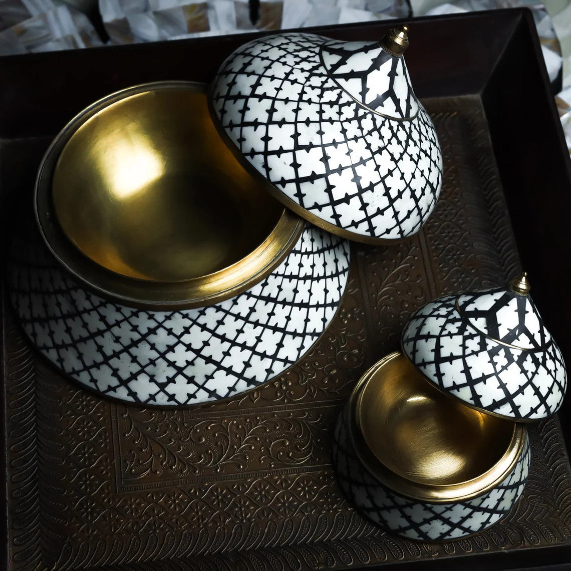 Bone & Brass Moghul Box : Trellis : Black & White