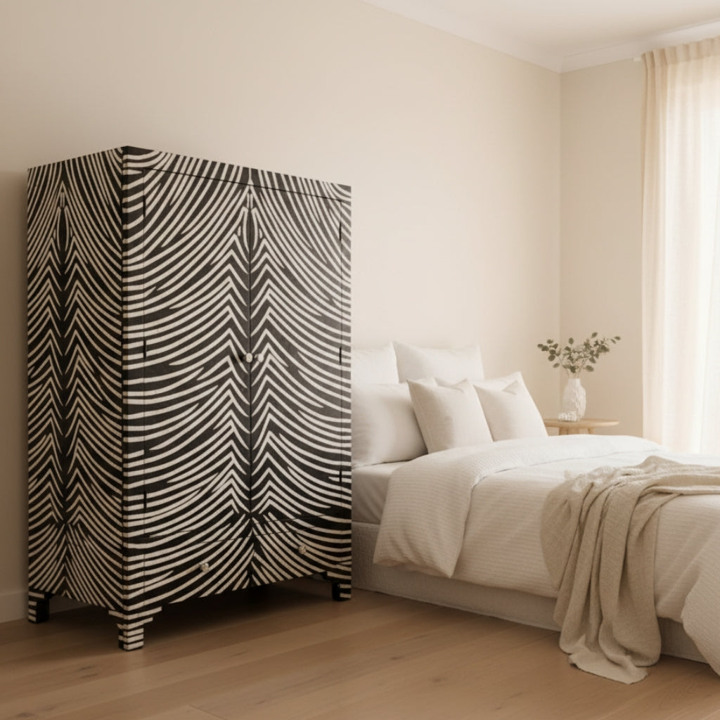 Bone Inlay Robe : Zebra
