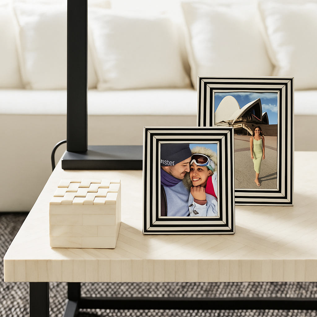 Bone Inlay Picture Frame : Stripe : Black & White