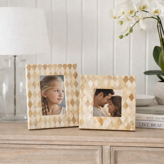 Bone Inlay Picture Frame : Diamonds : Natural