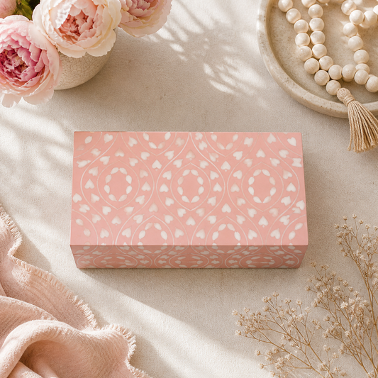 Bone Inlay Mid-Size Box : Heart : Pink