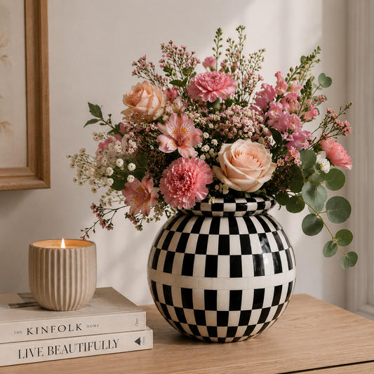 Bone Inlay Vase : Checkered : Black