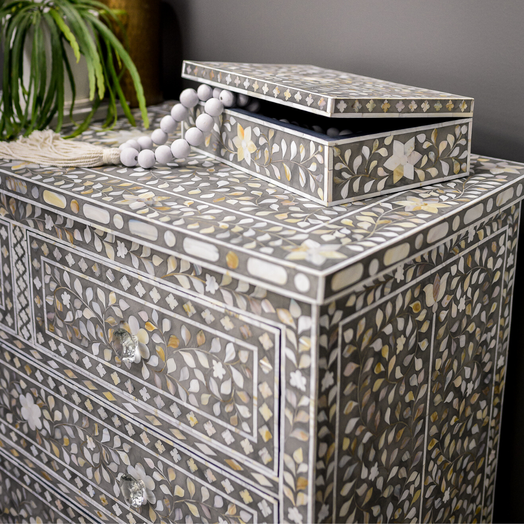Mother of Pearl Inlay 4 Drawer Chest : Floral : Grey