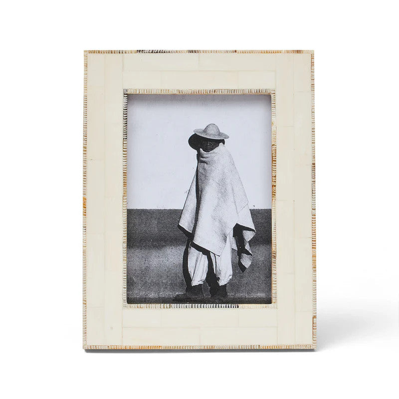 Frame with Horn Rim (5 x 7) : Natural