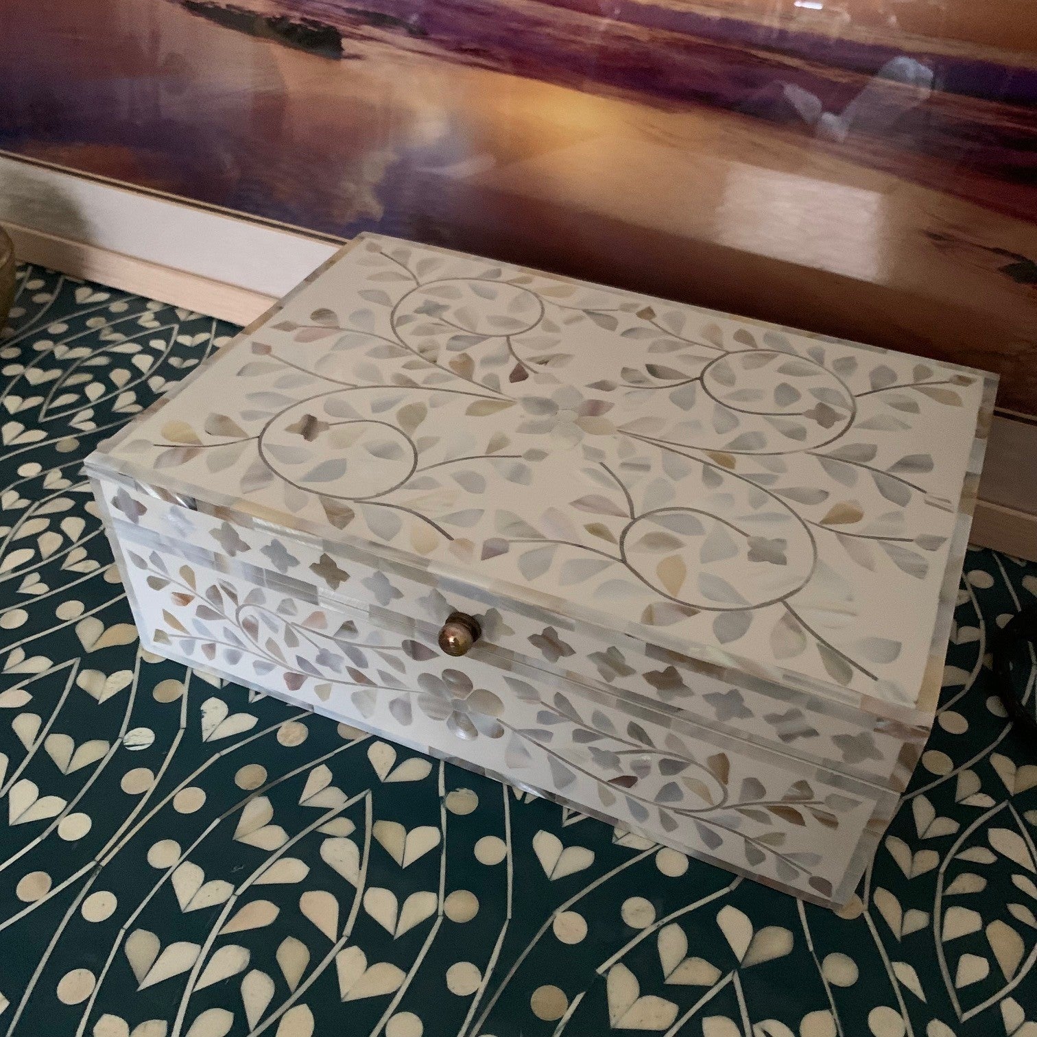 Mother of Pearl Inlay Box : Floral : White (Imperfect)