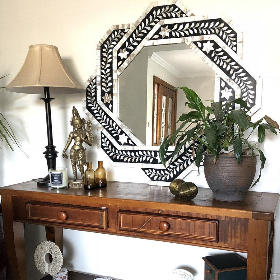 Mother of Pearl Inlay Twist Mirror in Black