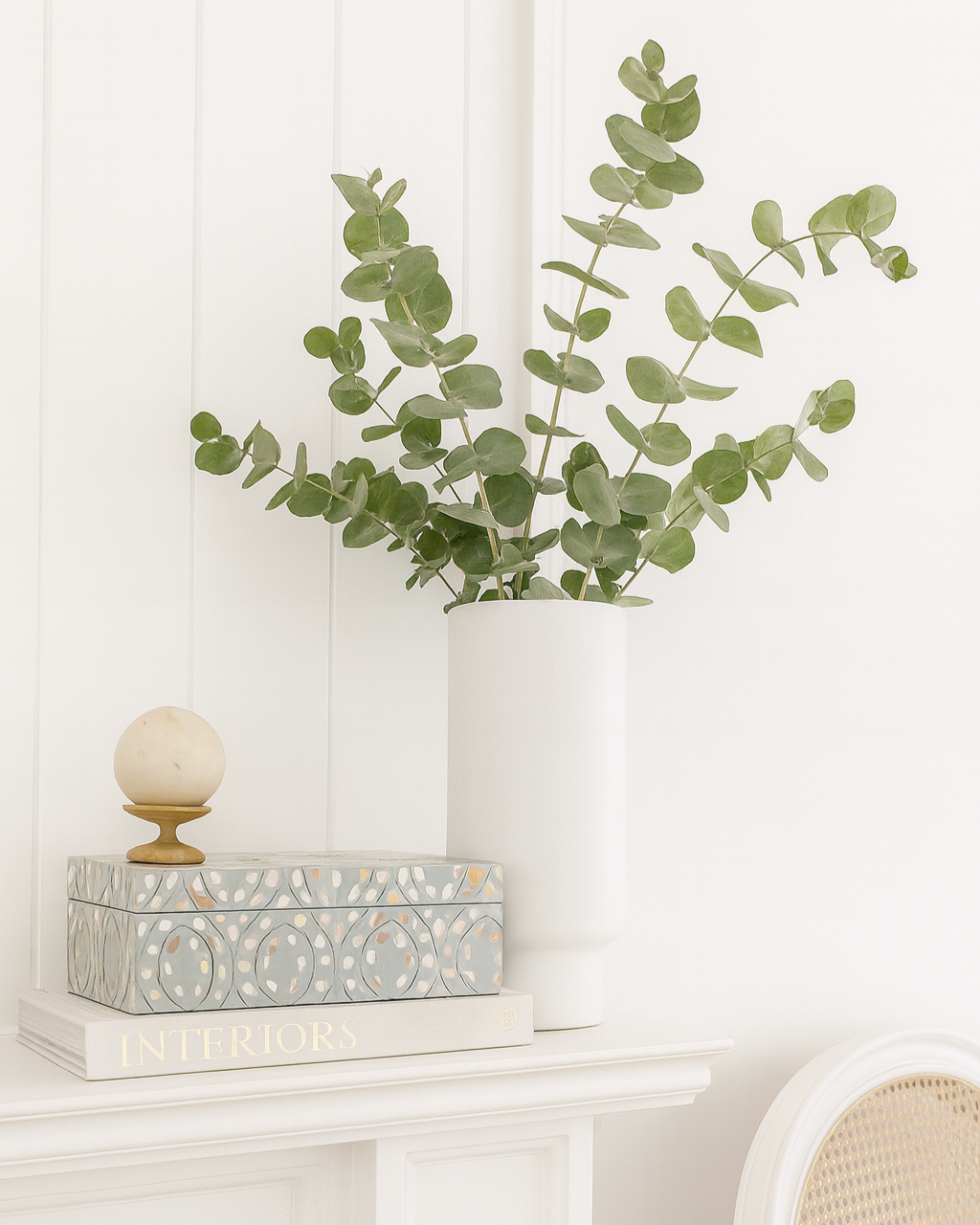 Mother of Pearl Inlay Mid-Size Box : Heart : Grey