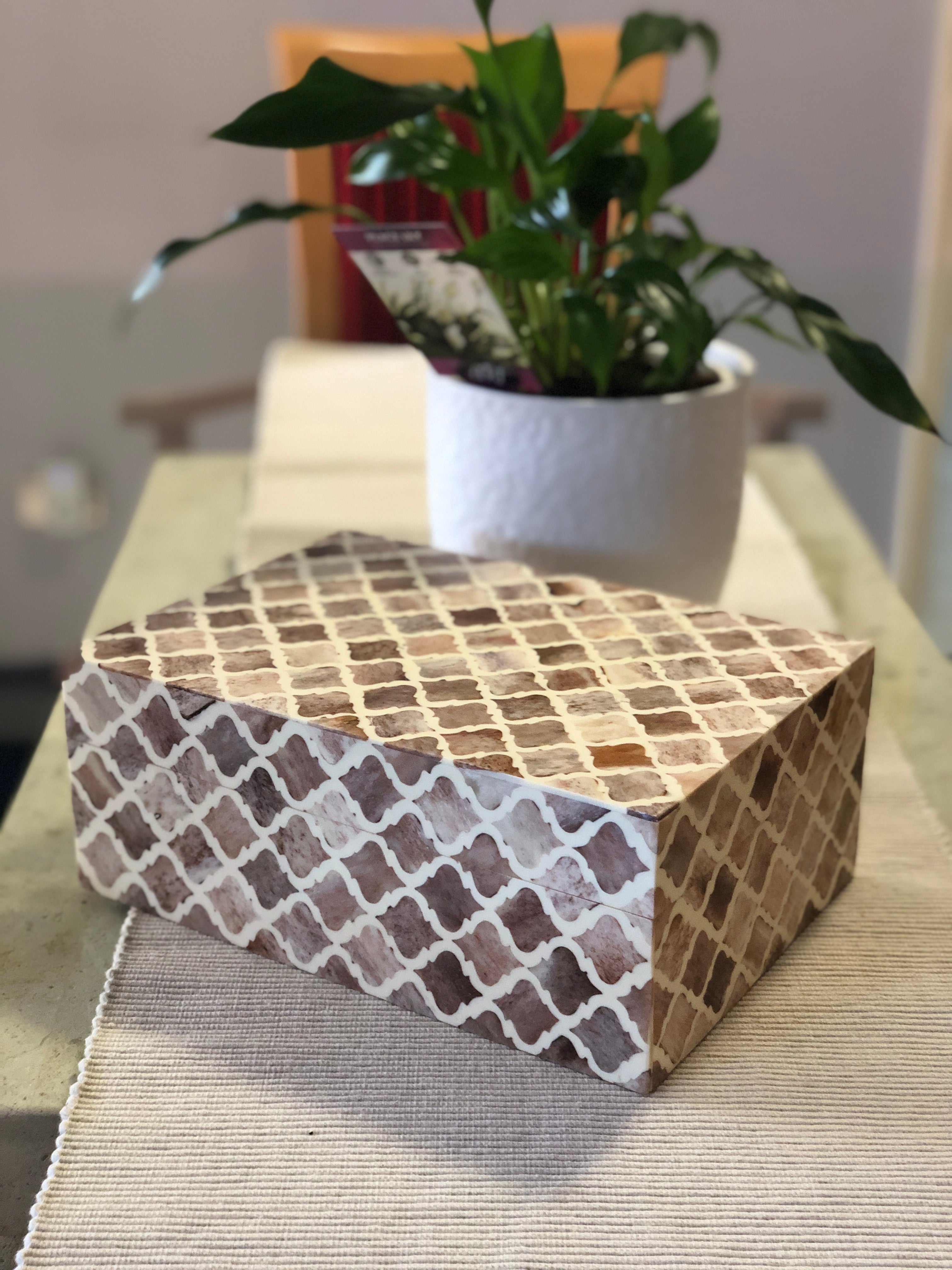 Bone Inlay Mid Size Box : Moroccan : Mocha Mousse