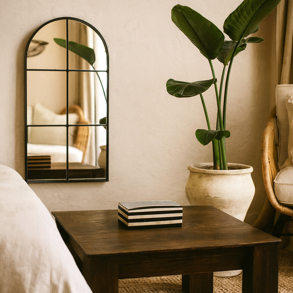 Bone Inlay Rectangular Box : Stripe : Black & White