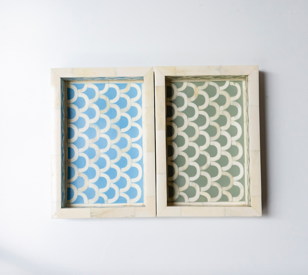 Bone Inlay Mini Tray : Scallop : Light Blue