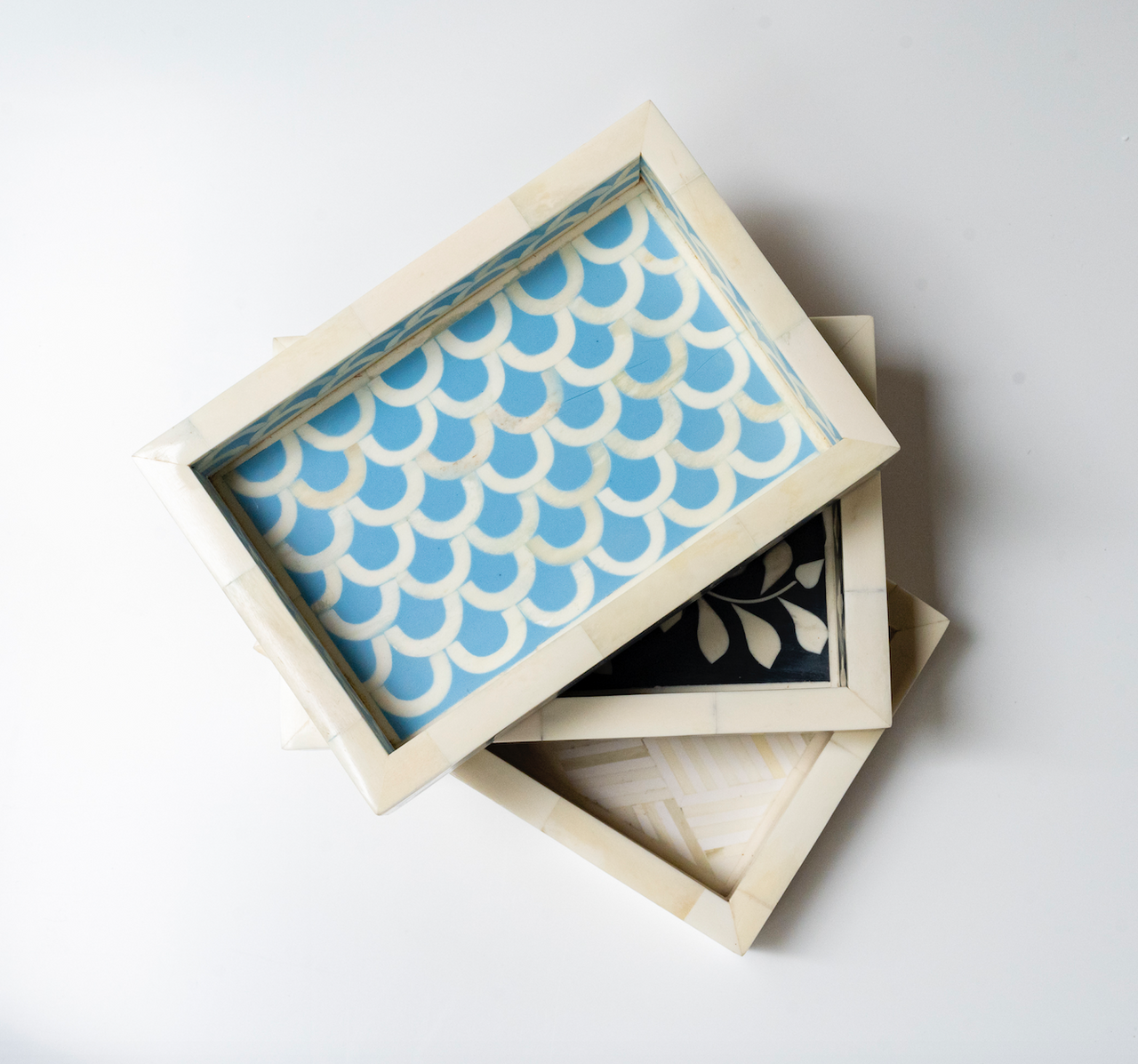 Bone Inlay Mini Tray : Scallop : Light Blue