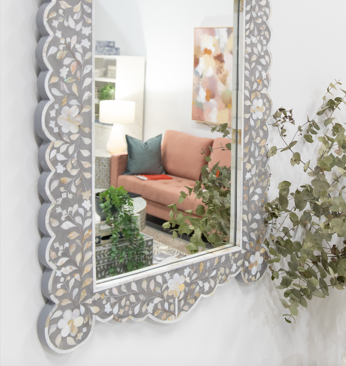 Mother of Pearl Inlay Scalloped Mirror : Grey