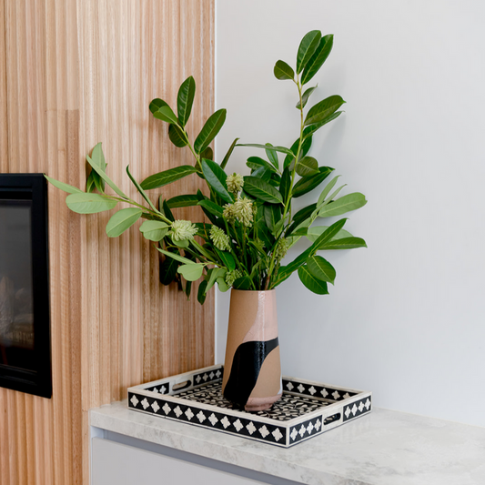 Bone Inlay Rectangular Tray : Floral : Black