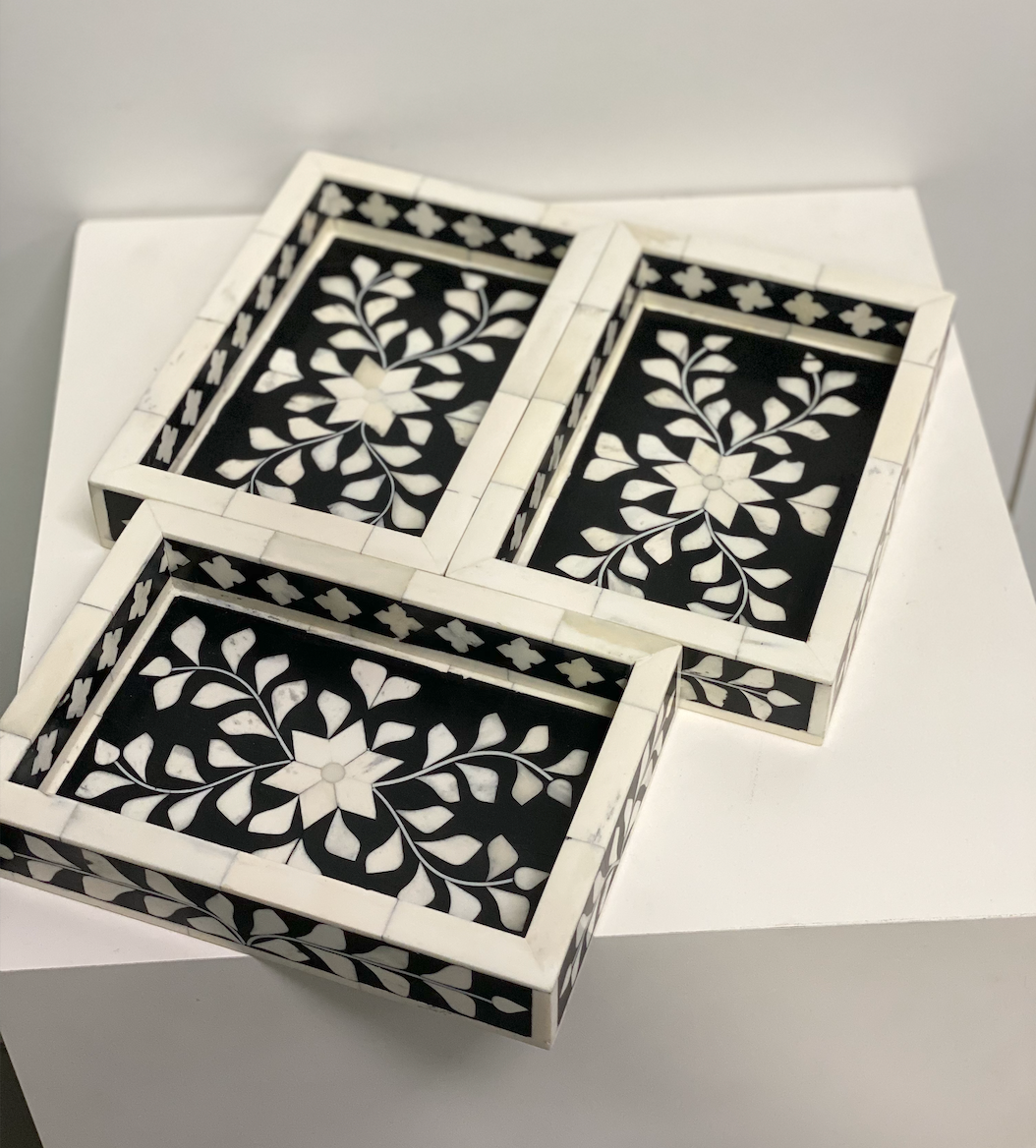 Imperfect Bone Inlay Mini Tray : Floral : Black