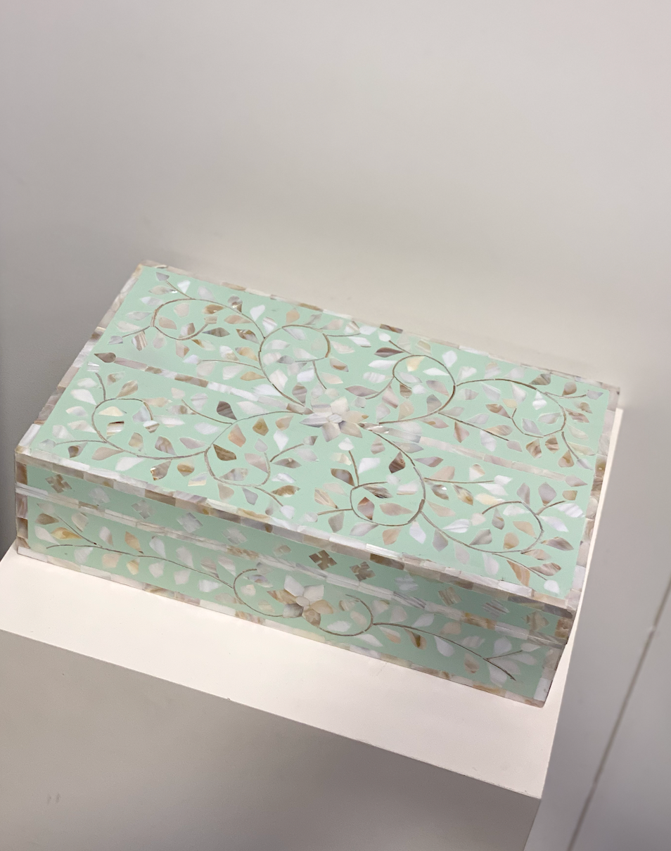 Mother of Pearl Inlay Large Box : Floral : Mint