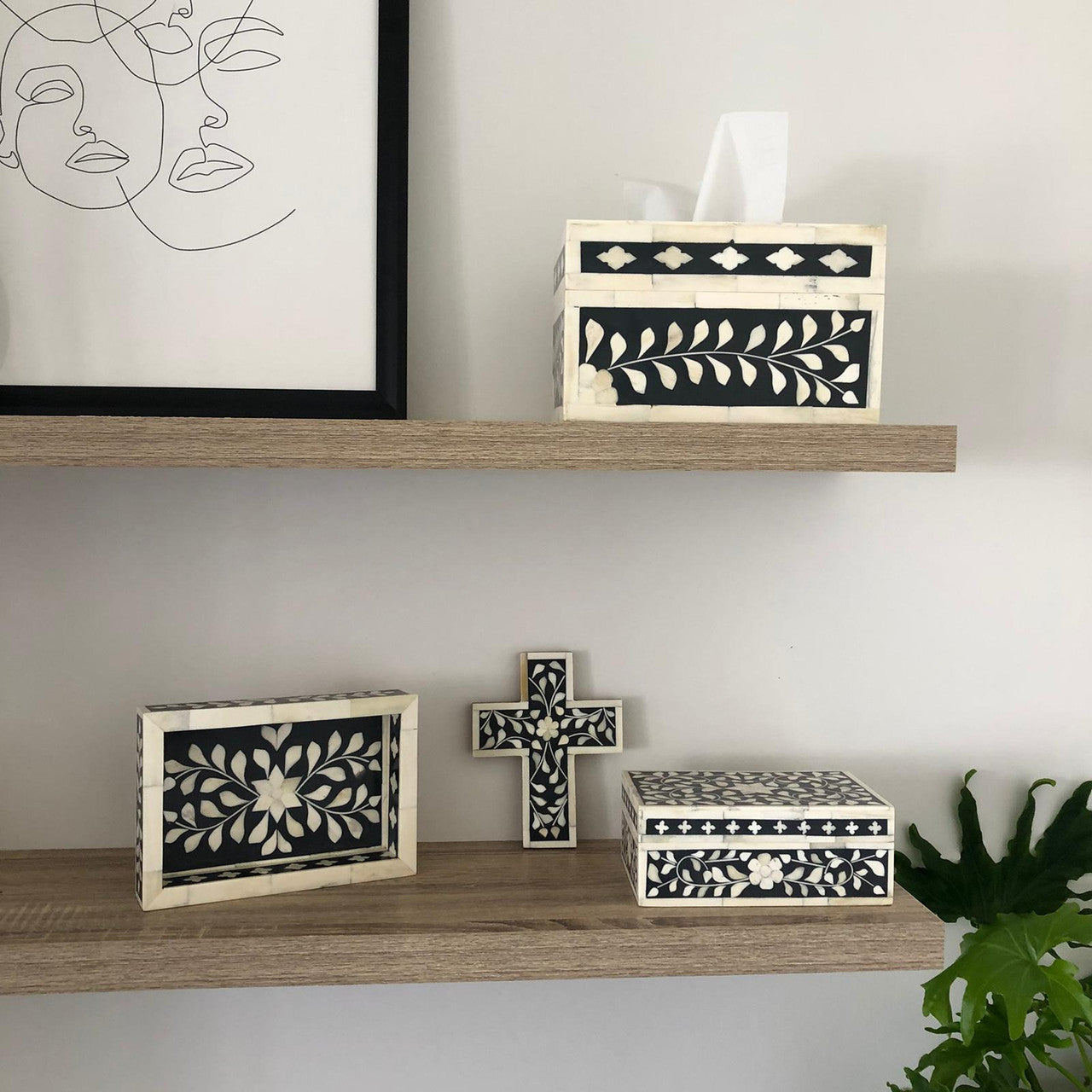 Bone Inlay Small Cross : Floral : Black