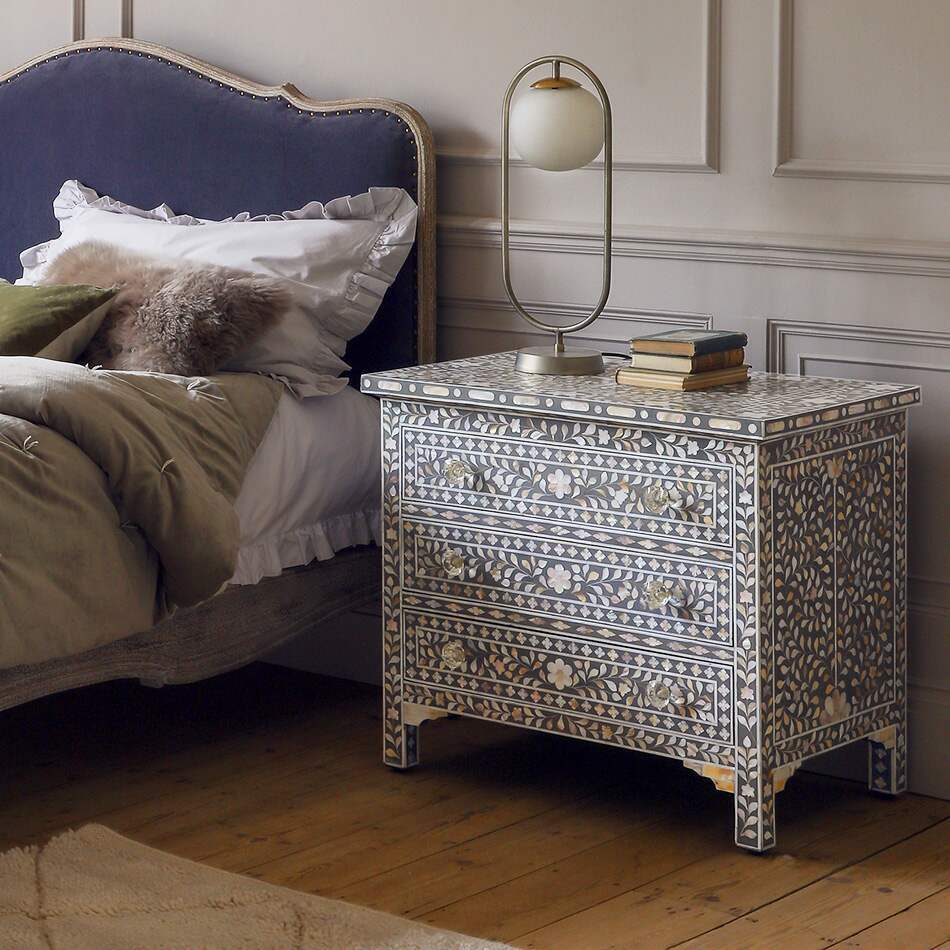 Mother of Pearl Inlay 3 Drawer Chest : Floral Grey