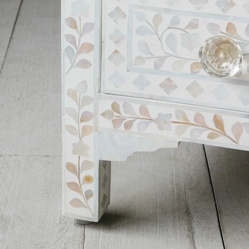 Mother of Pearl Inlay 7 Drawer Chest : Floral : White