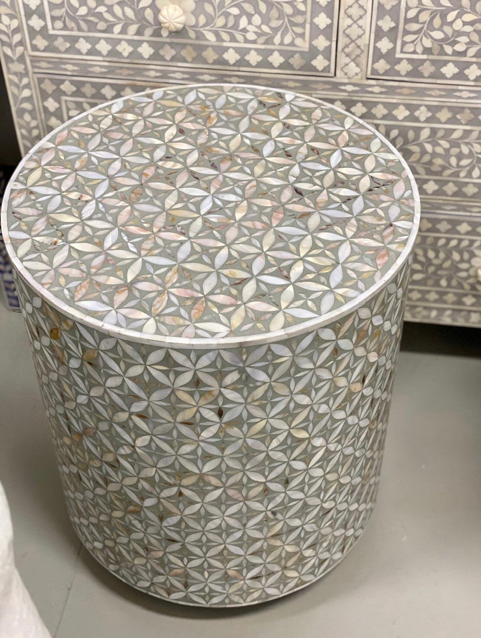 Mother of Pearl Inlay Side Table : Lady's Bedstraw : Grey