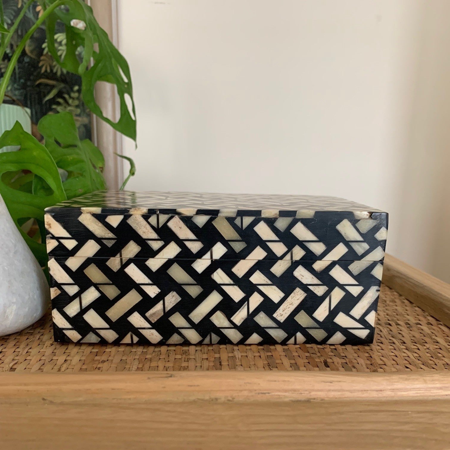 Bone Inlay Mid Size Box : Cross Weave : Brown