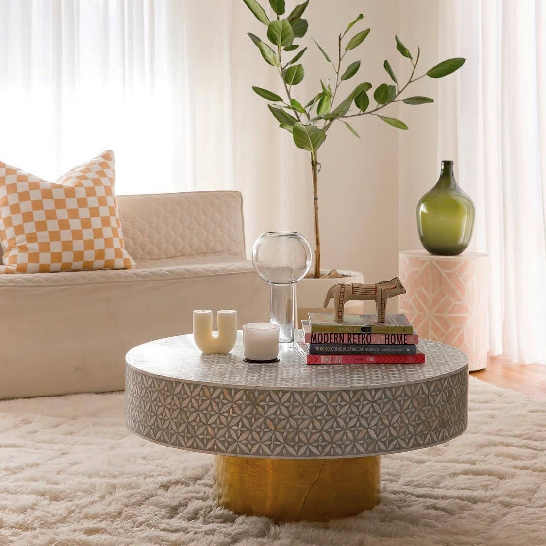 Mother of Pearl Inlay Round Coffee Table : Lady's Bedstraw : Grey